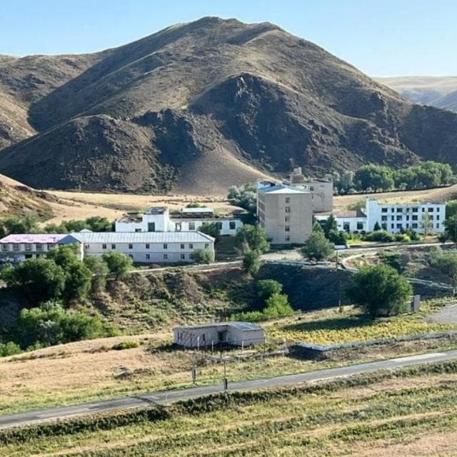Where is it located at Barlyk-Arasan Hot Springs, Kazakhstan