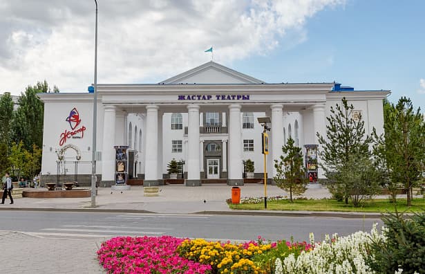 Teatro «Zhastar»
