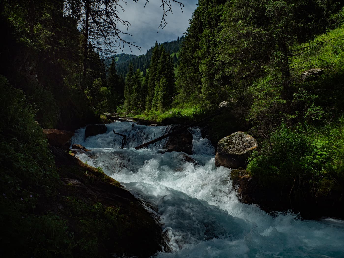 Горячие источники Алмарасан nature and attractions in Kazakhstan