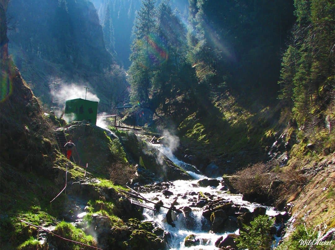 Горячие источники Алмарасан nature and attractions in Kazakhstan
