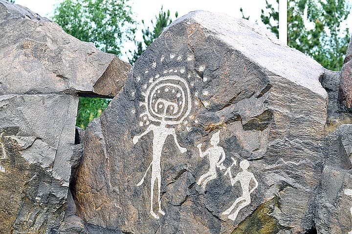 塔木加利石刻 nature and attractions in Kazakhstan