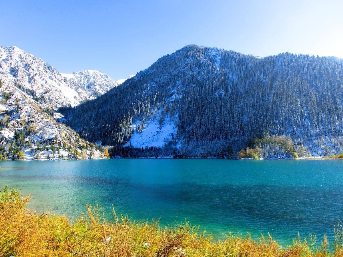 Escapada rápida de Almaty at Lago Issyk (Esik), Kazakhstan