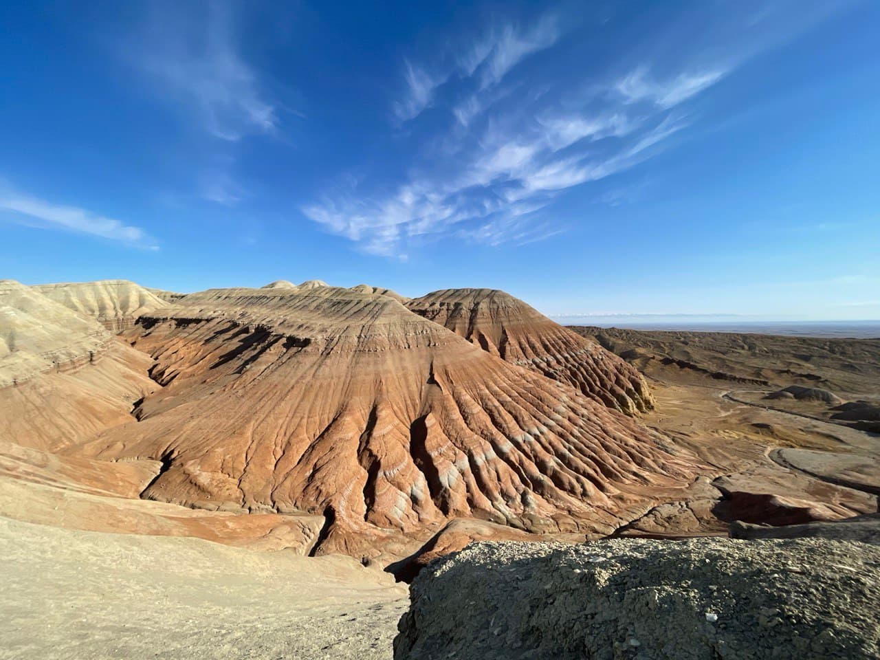Altyn Emel & Singing Dune: Tour route with scenic nature in Kazakhstan